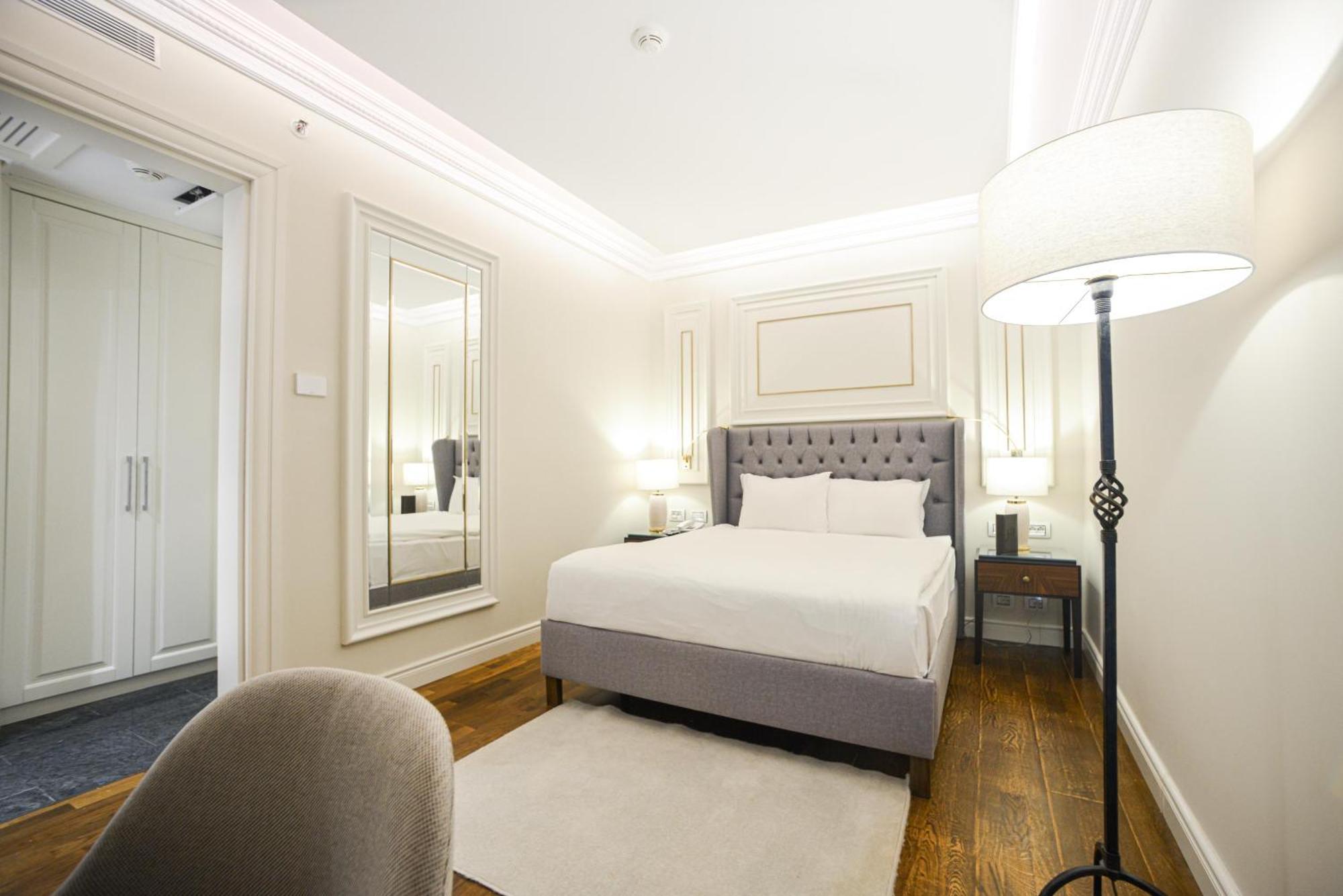 Xheko Imperial Luxury Hotel & Spa ติรานา ภายนอก รูปภาพ