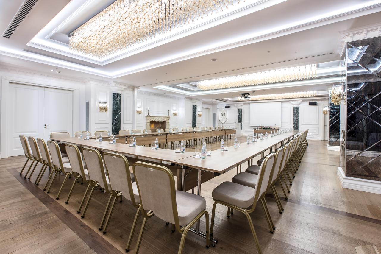 Xheko Imperial Luxury Hotel & Spa ติรานา ภายนอก รูปภาพ The meeting room